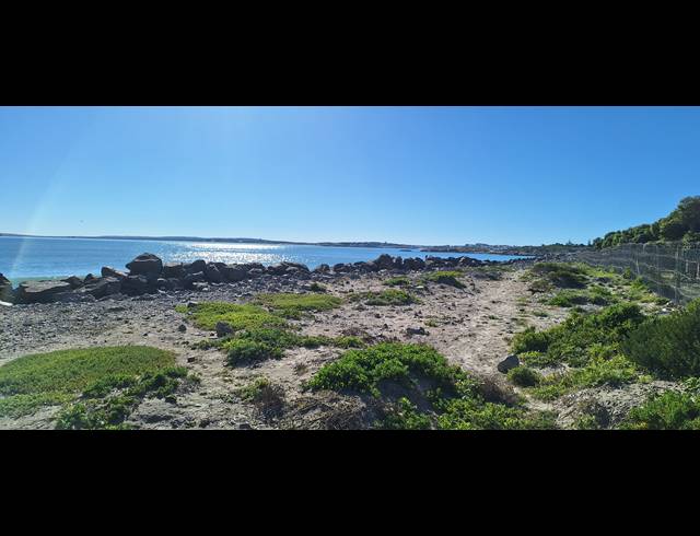 2,974M² VACANT LAND FOR SALE IN LANGEBAAN NORTH